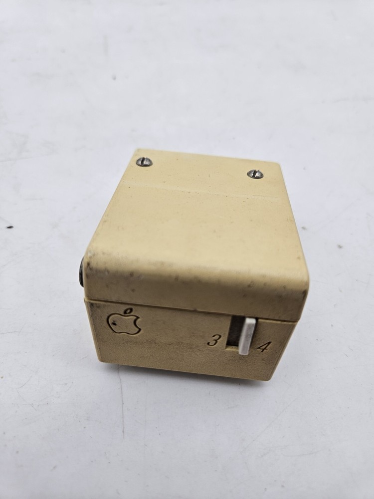Vintage Apple Modulator A2M4020 for Television