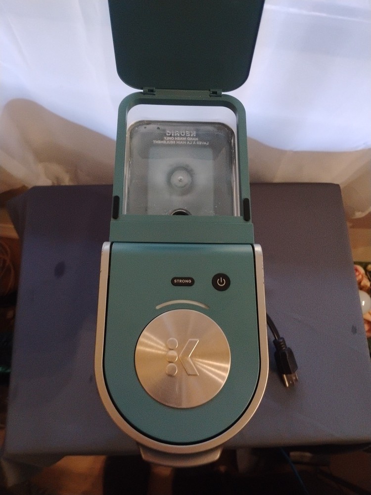 Keurig K-Mini Plus Single Serve K-Cup Pod Coffee Maker Blue Working