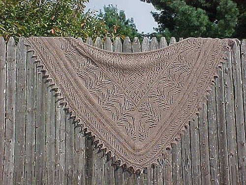 Goddess Knits "Flowing River" Shawl
