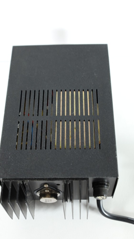 Regulated 4-AMP DC Power Supply, UNC-4000, Used, Excellent condition.