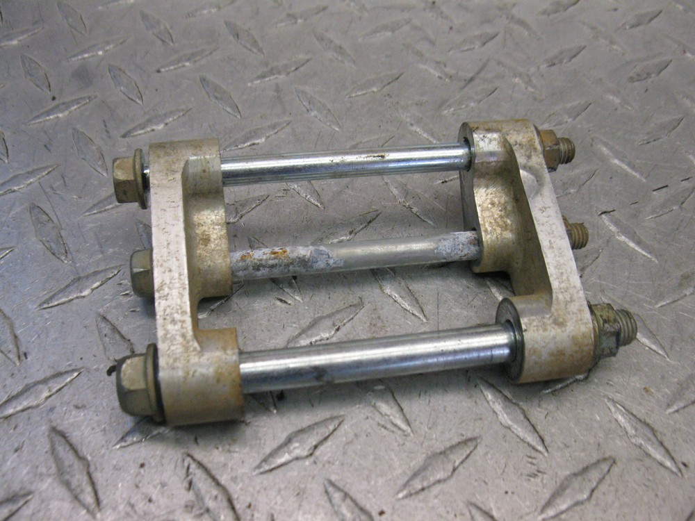 CRF450 HONDA 2003 CRF450 03 ENGINE MOUNTS FRONT