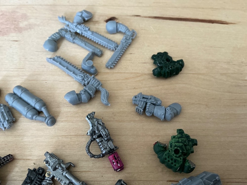 Warhammer 40k Space Marine Weapons and Bits (AE)
