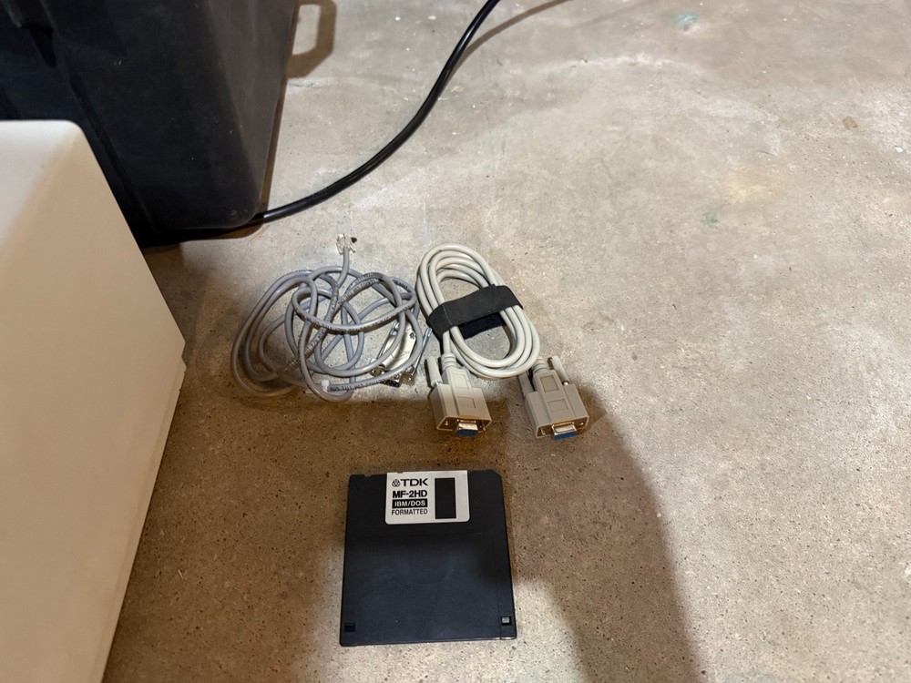 Kaye GE Sensing Model 2000 X2000 Validator