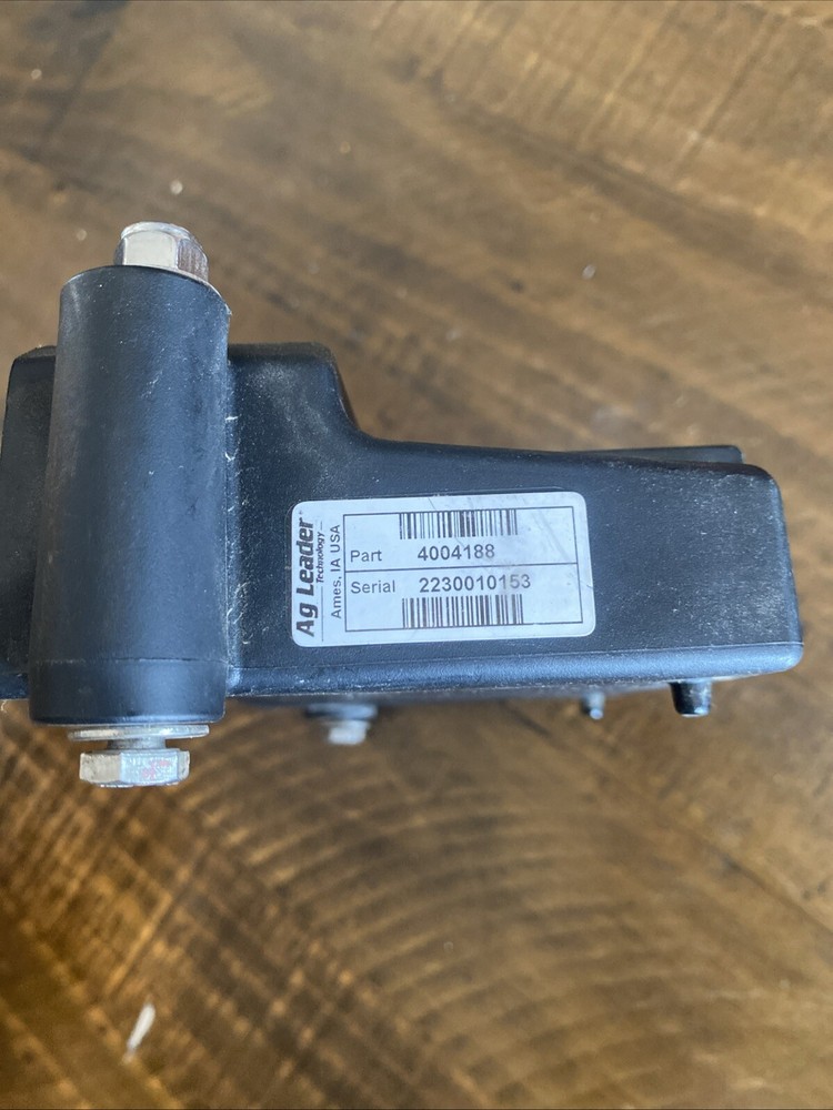 Auxiliary Input Bridge Module w/ Cable