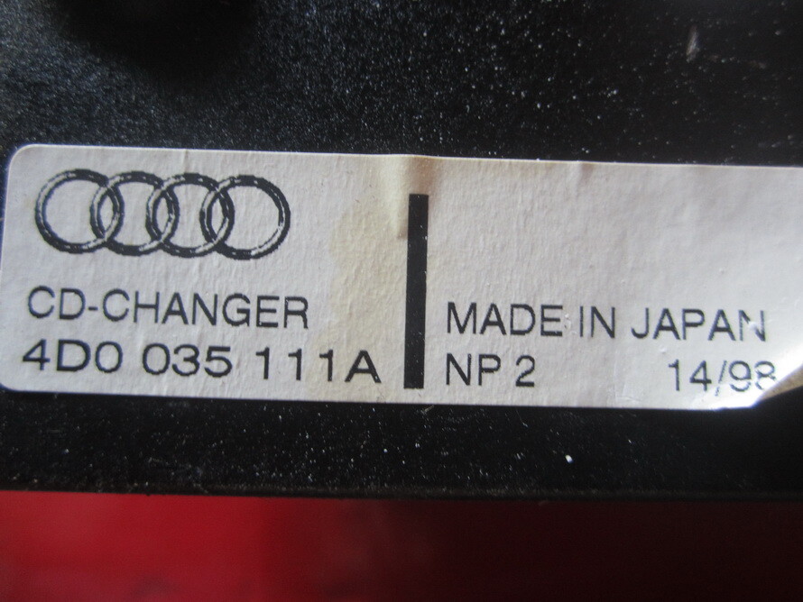 Audi A4 CD Changer 4D0035111A