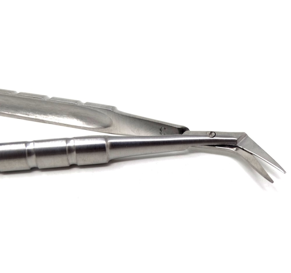 CASTROVIEJO MICRO SURGERY ANGULAR SCISSORS 5.5" SHARP/SHARP BLADES