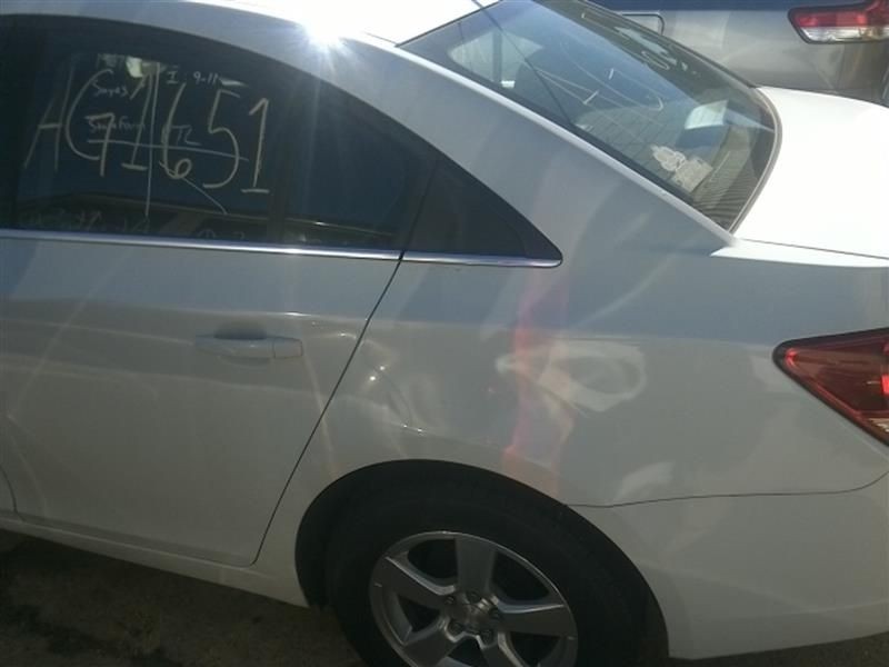 Info-GPS-TV Screen fits 2012 CRUZE