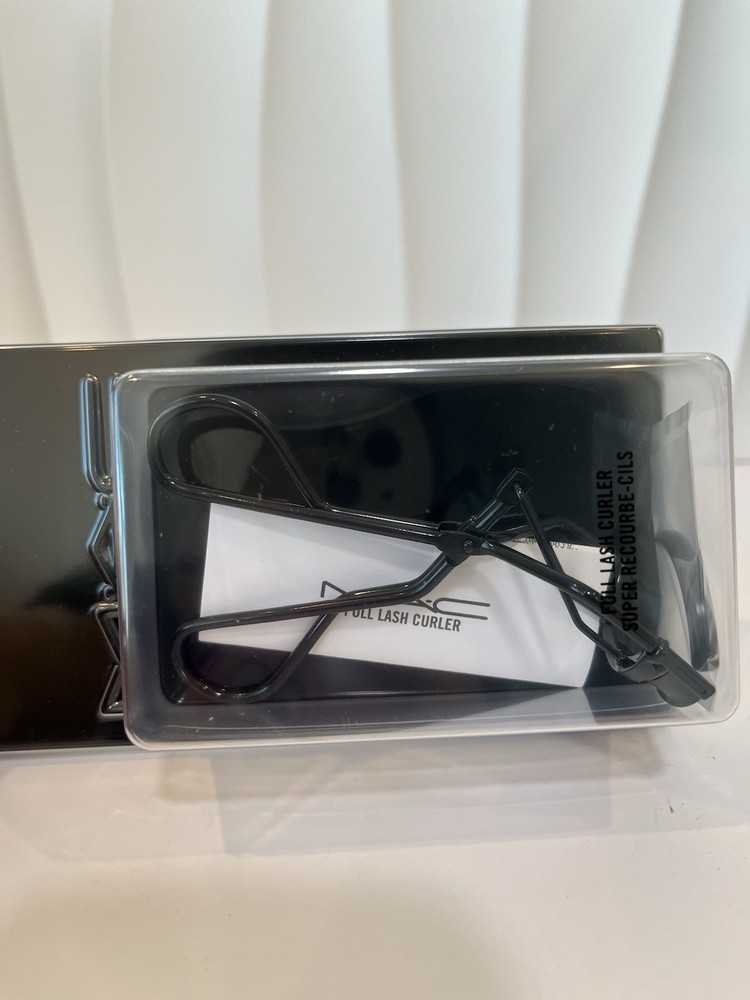 MAC Full Eye Lash Curler New