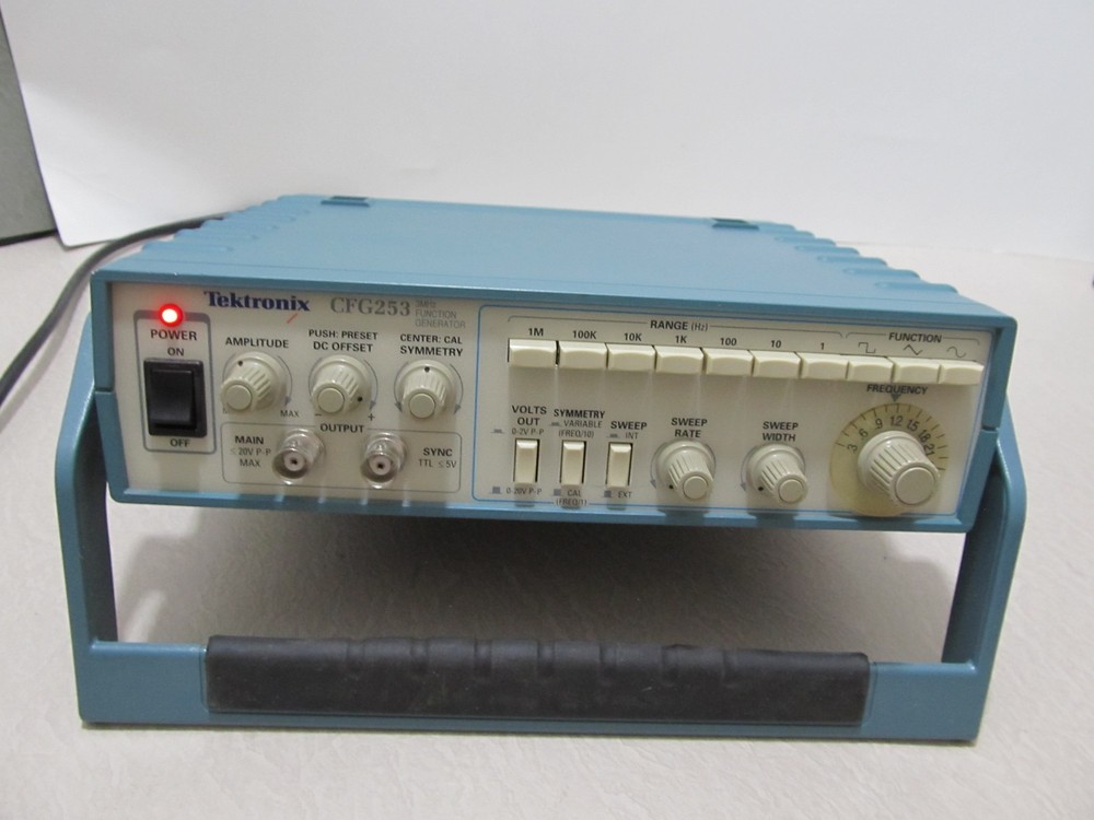 Tektronix CFG253 3MHz Function Generator