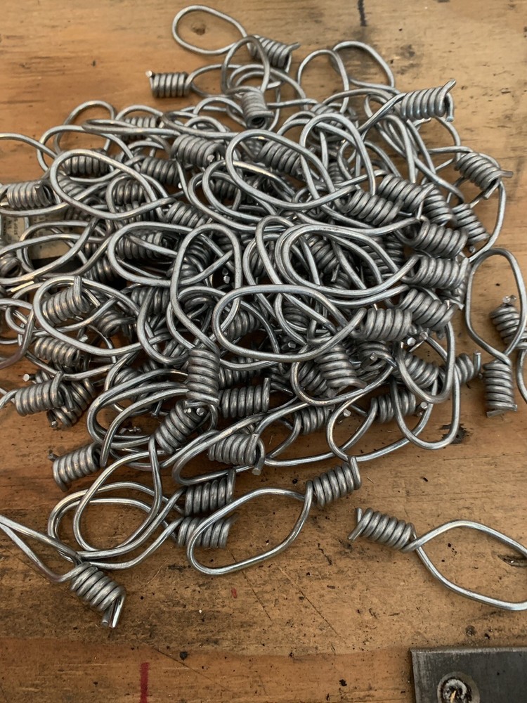 100 Galvanized Snare Swivels
