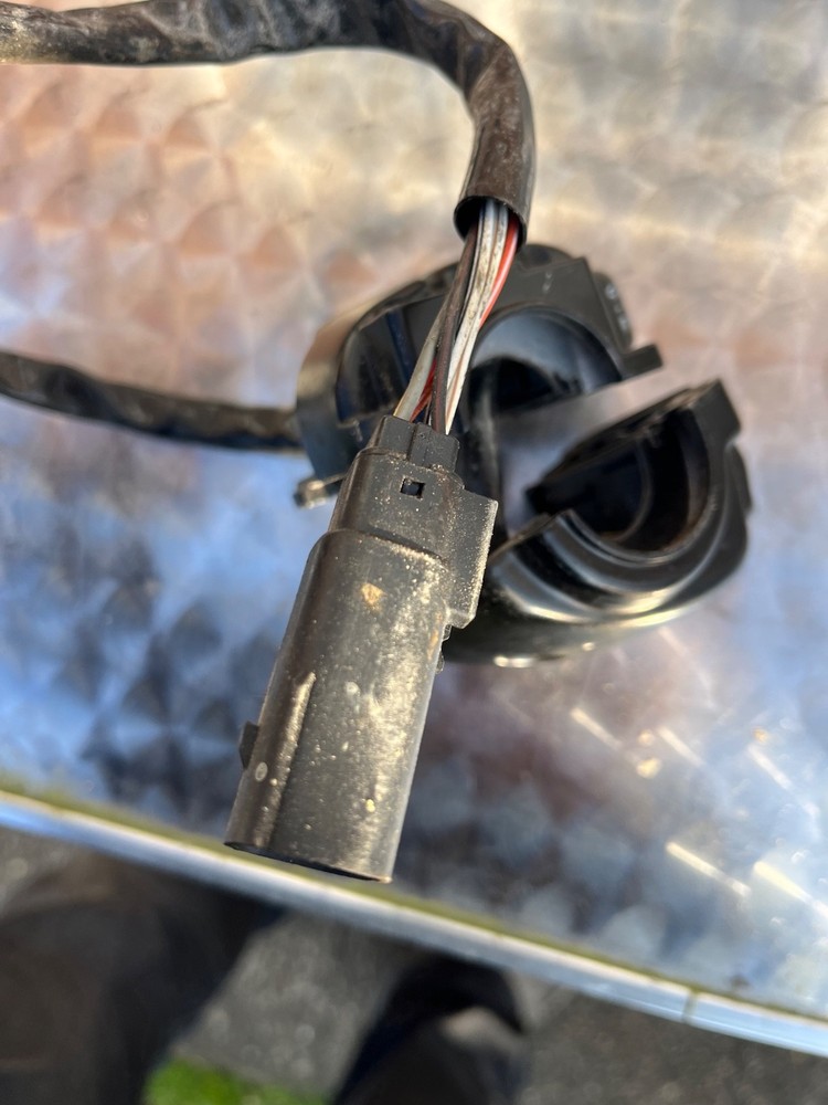 harley davidson right hand handlebar switches