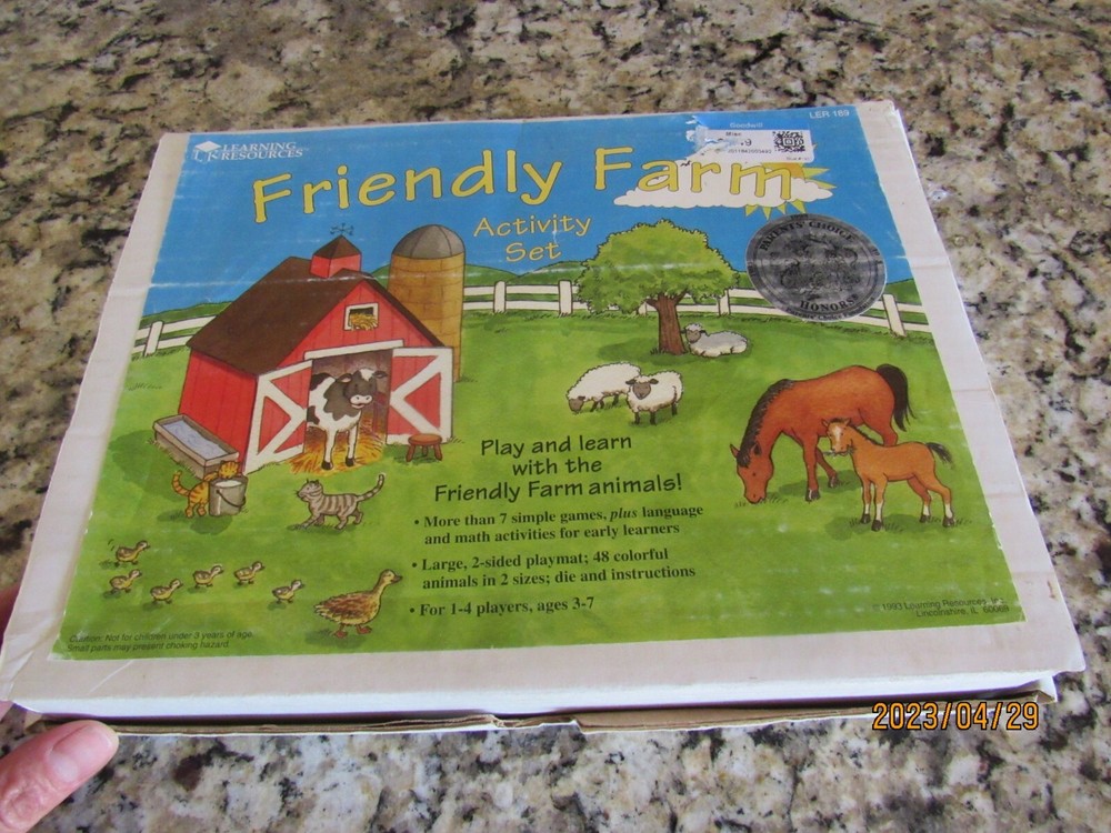 Lot 2 Learning Resources-Mini Motor Math-Friendly Farm Activity Sets-Games