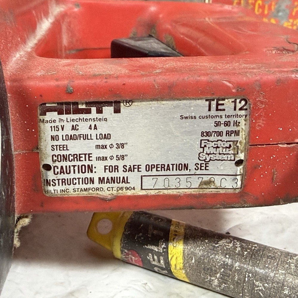 HILTI HAMMER DRILL MODEL TE 12 W/ HARD CARRYING CASE AND DRILL BITS Working