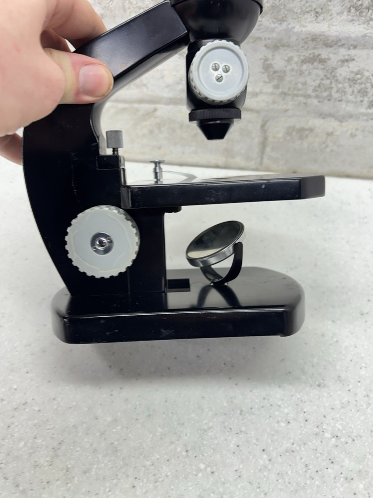 Olympus Tokyo Microscope Model No Mic 267497