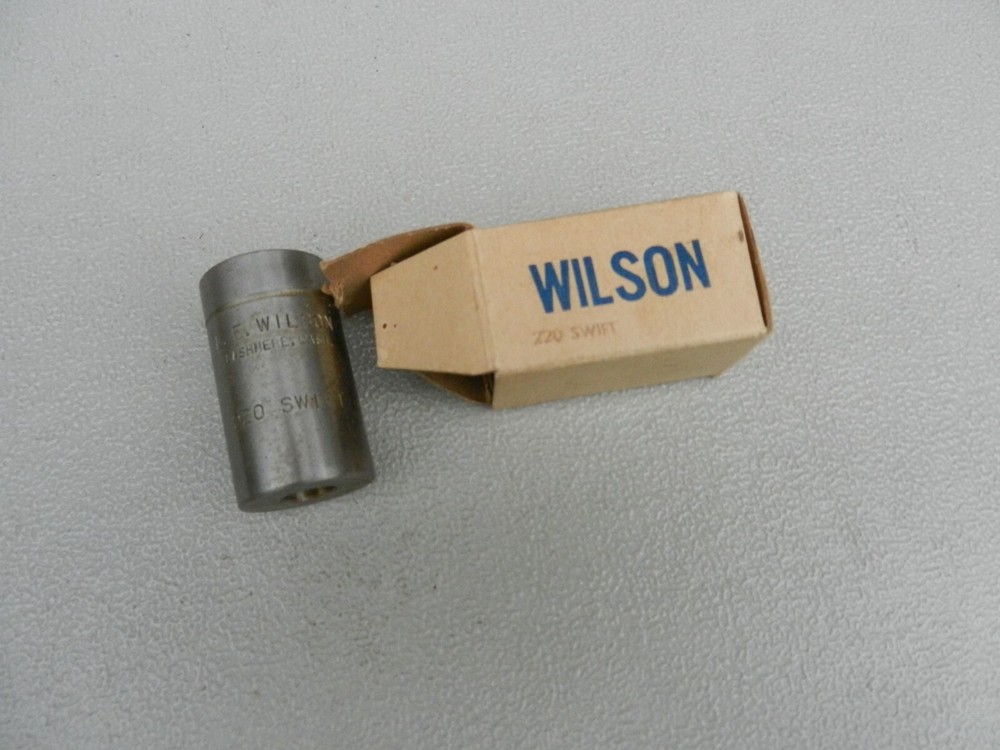 Used L E Wilson Case/Shell Holder 220 Swift With Box