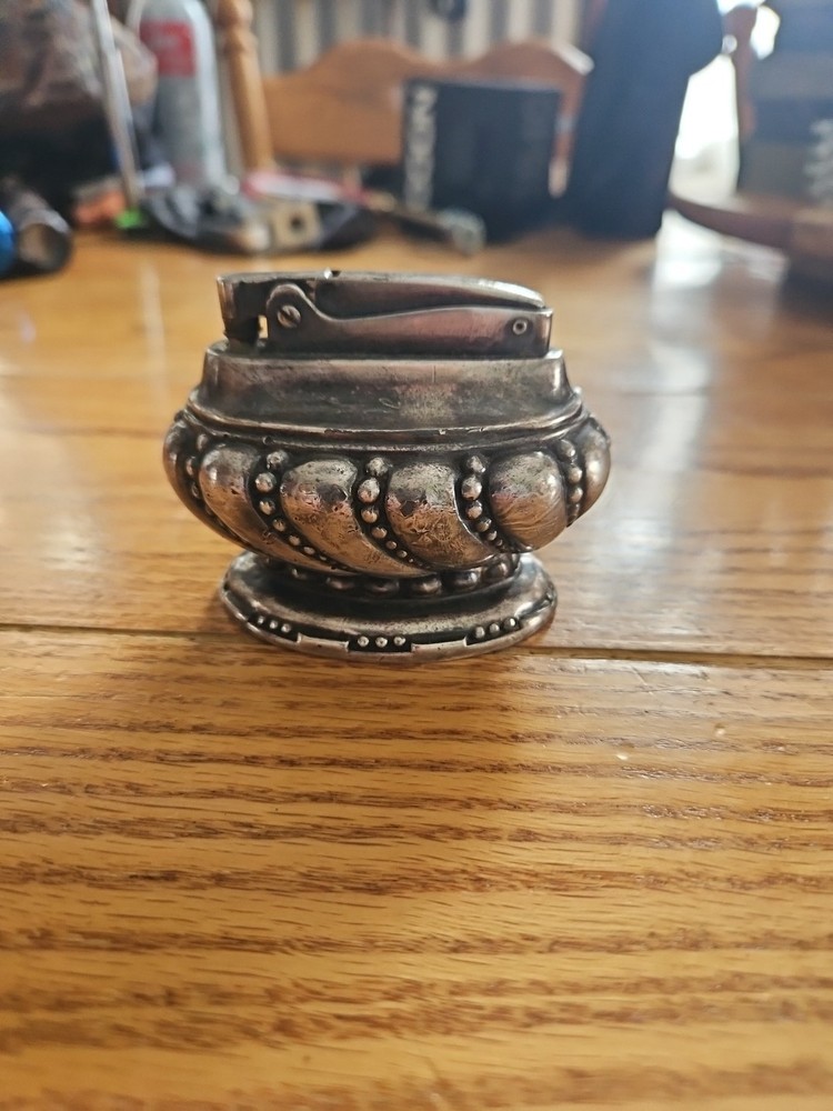 Ronson Crown Table Lighter