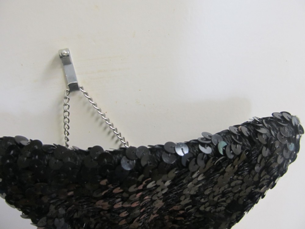 VINTAGE ANTIQUE SMALL BLACK SEQUIN HANDBAG