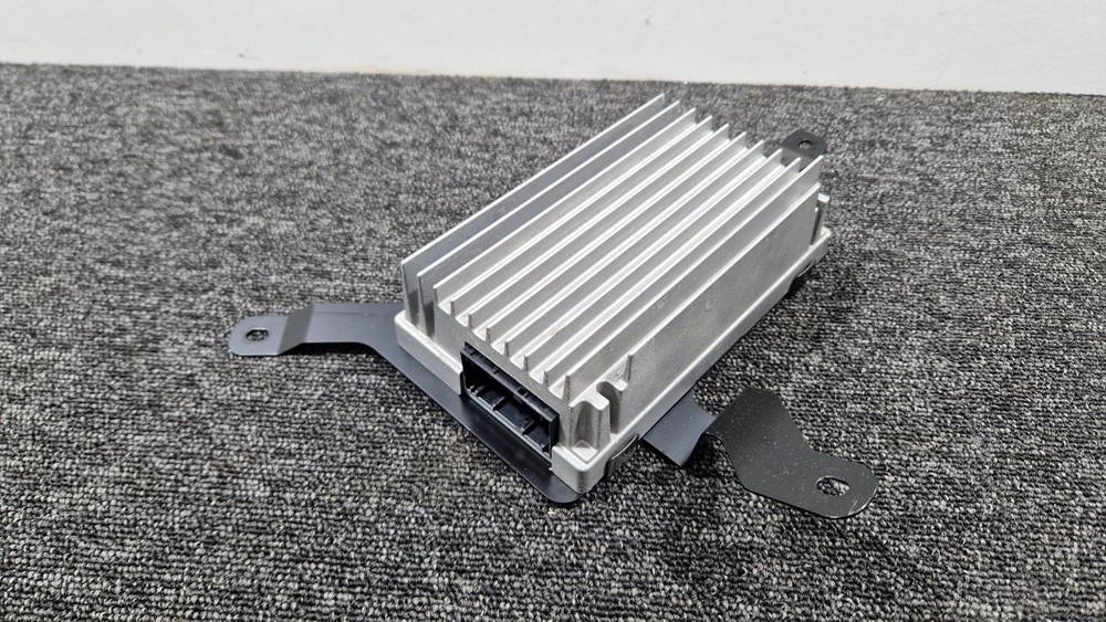BMW X1 E84 Amplifier Amp Stereo System Module Control Unit Lear 2011 9253186