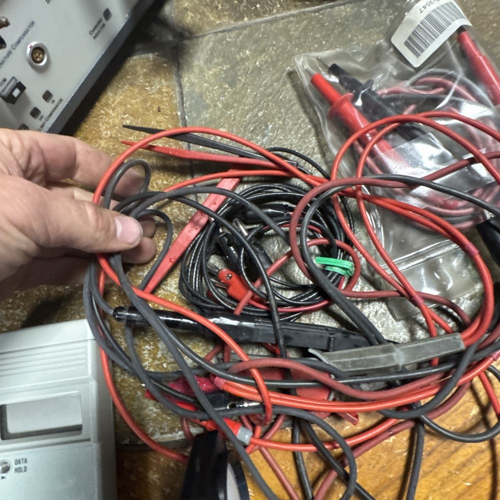 Valhalla Scientific 4300C Programmable Micro-Ohmmeter W Extras. Working!