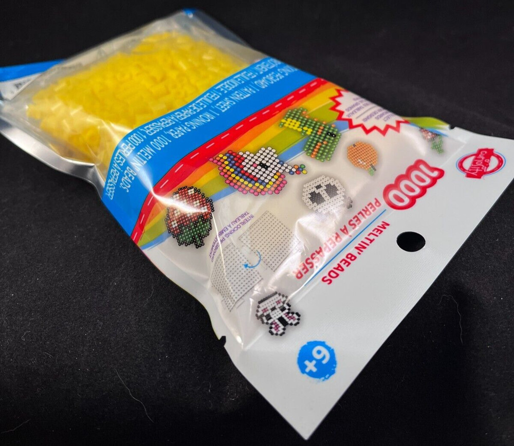 Fuse Beads - 1000 Meltin' Beads - 5mm - Yellow - Includes Interlocking Peg Board