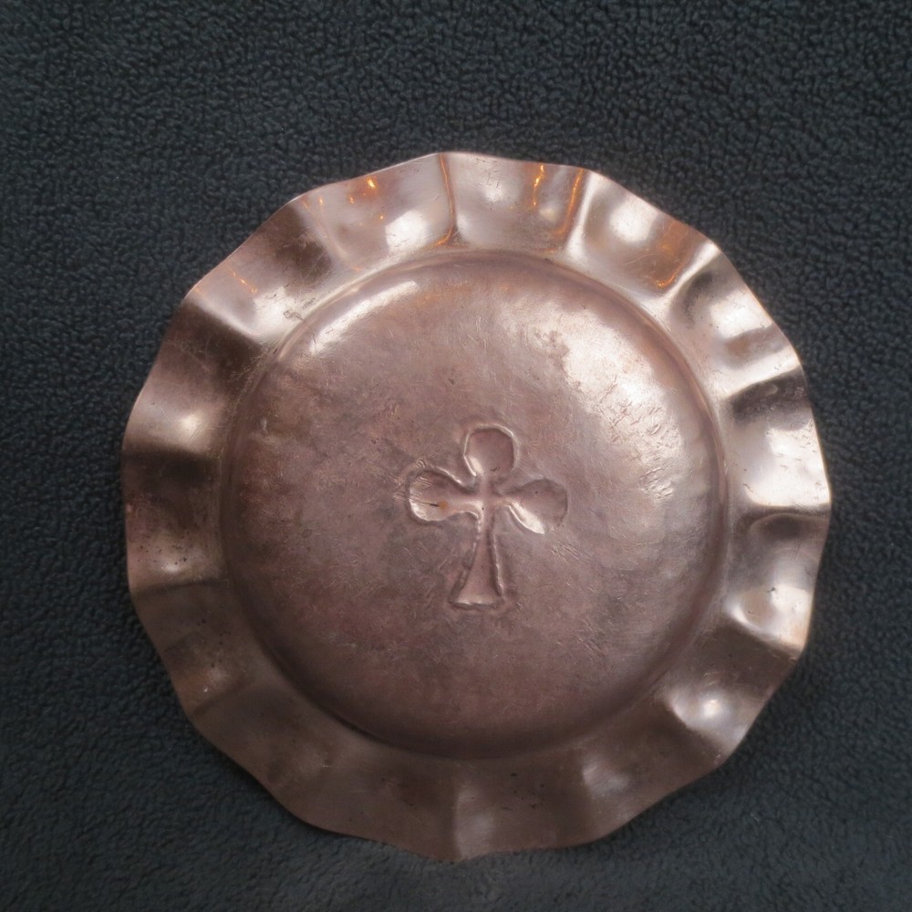 Copper Ash Tray Dish Hammered Club 5.75"