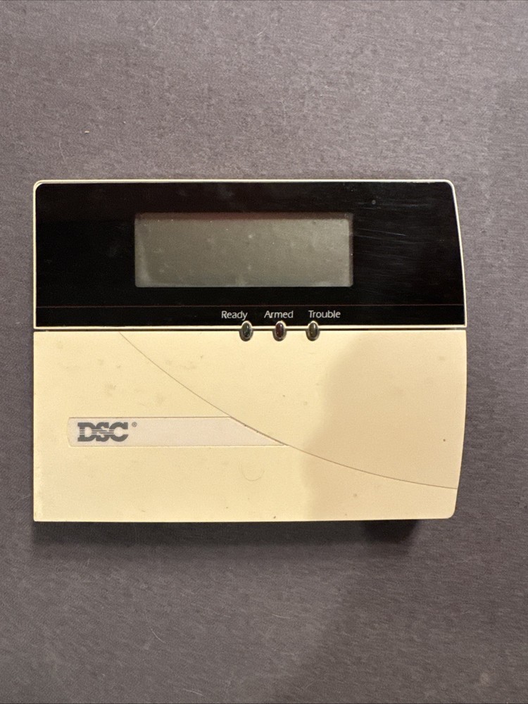 DSC LCD-5501Z Keypad Untested