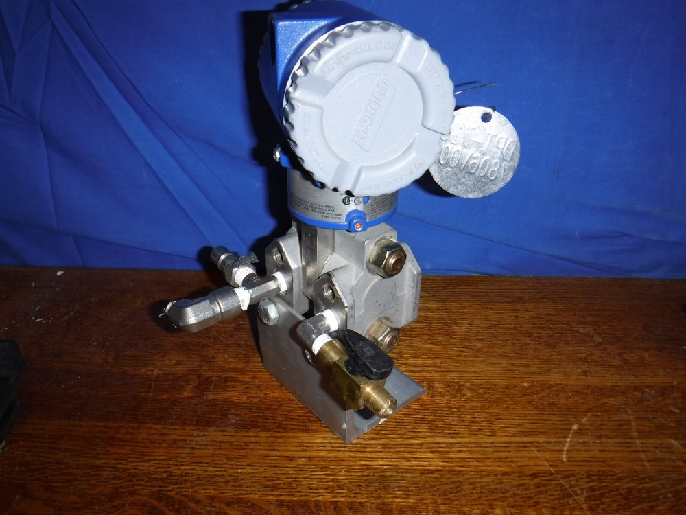 FOXBORO IDP10-A22D11F-L2 PRESSURE TRANSMITTER