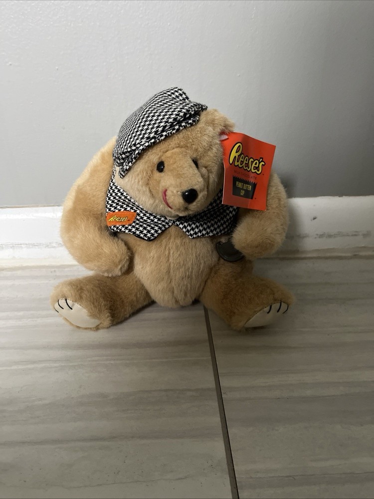 Vintage 1997 Reese’s Cup Bear