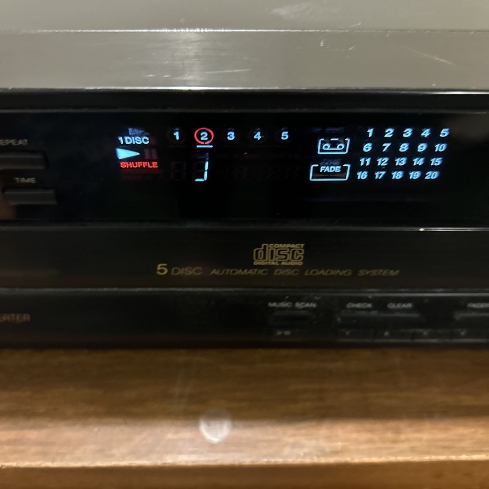 Sony Pulse Compact Disc Played CDP-C515