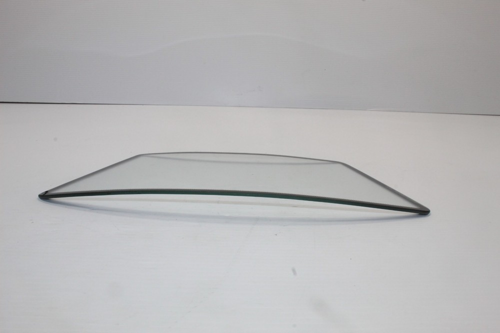 LIL SHIELDS MINI WINDSHEILD TINT DISPLAY