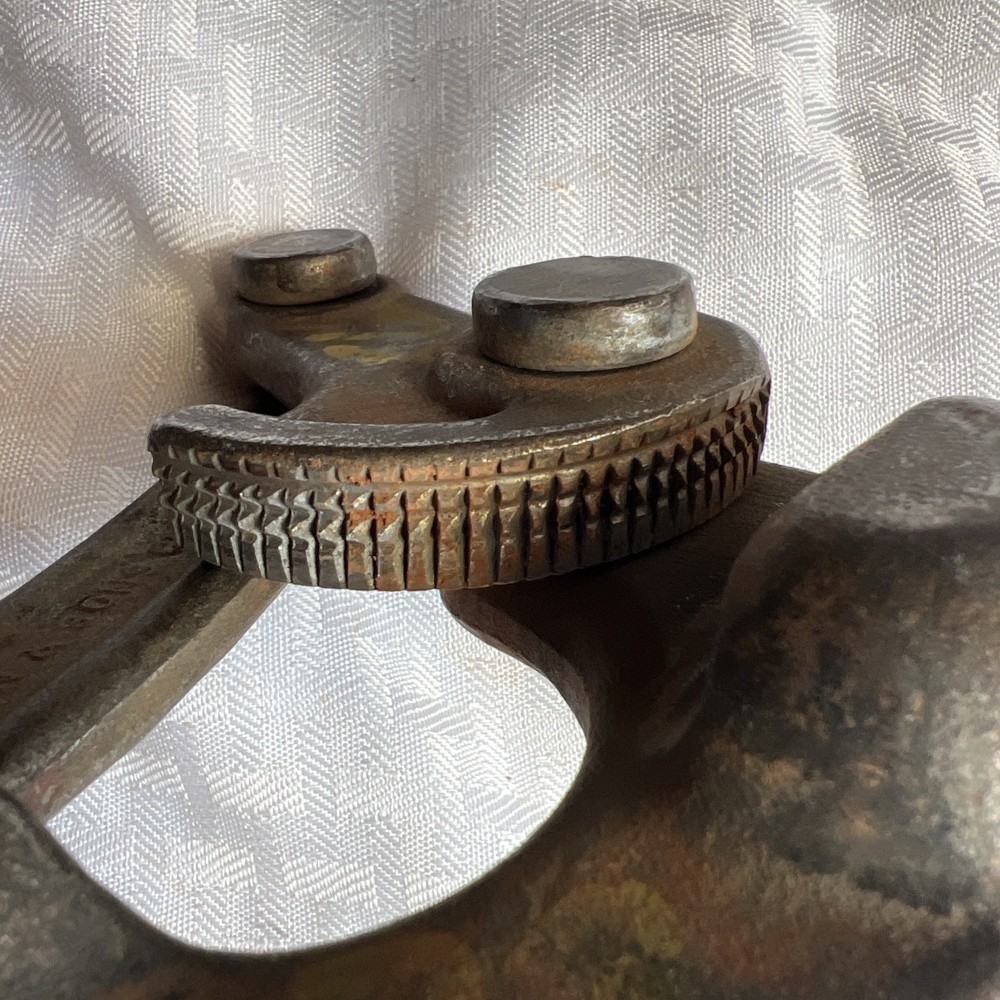 KLEIN TOOLS Havens Grip 5000 lb Max Load, 1604-20