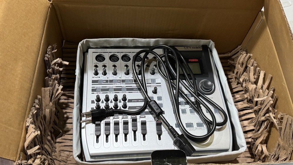 Fostex MR-8HD Digital Multitrack Recorder MR8HD - TESTED-