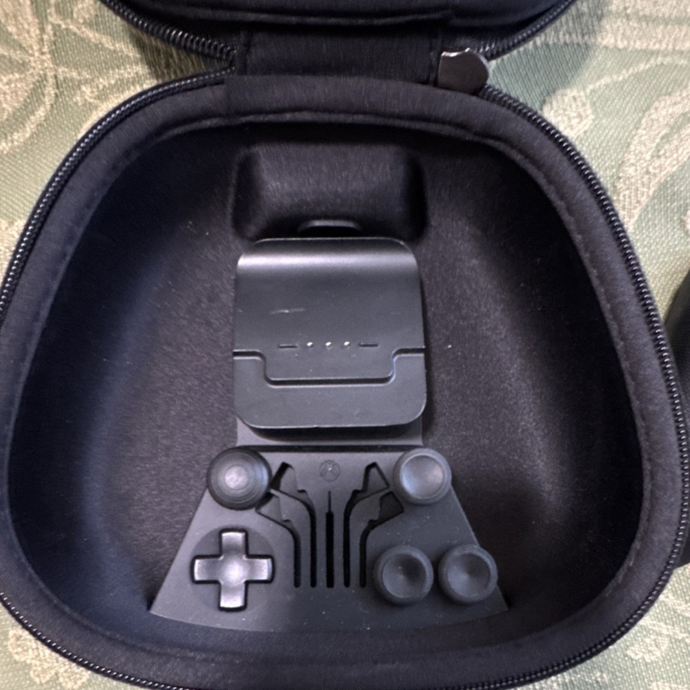 Microsoft Xbox Elite Series 2 Controller USB-C w/ Case, Thumbsticks, D-pad