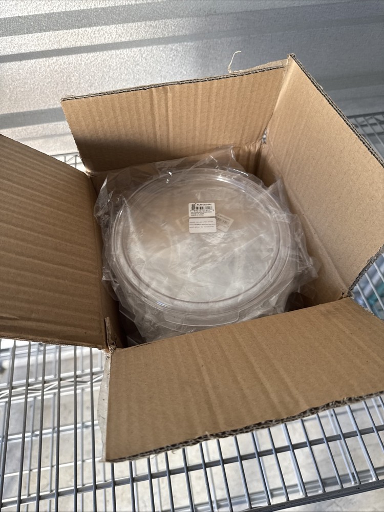 Thunder Group PLRFC0204PC Round Clear Polycarbonate Food Storage Container Lid
