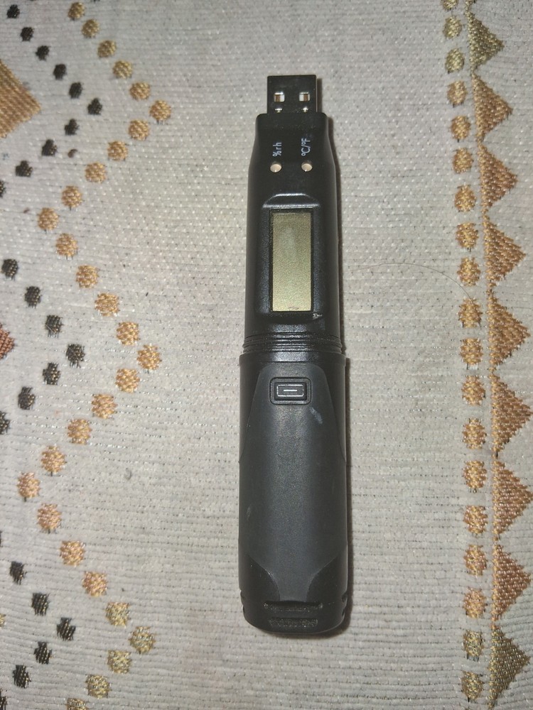 Omega OM-EL-USB-2 Temperature & Humidity Data Logger – Open Box, Never Used