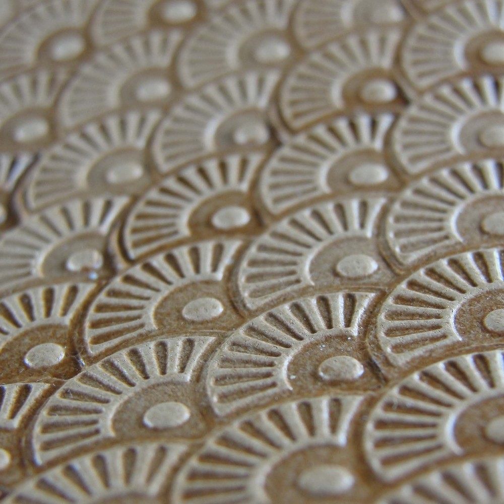 Leather Stamping Tool - Petal Shell w/ Dot Stamp
