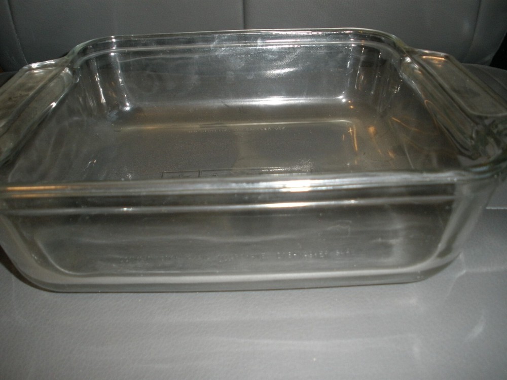 Clear Glass Anchor Hocking 8"x8" Baking Dish EUC