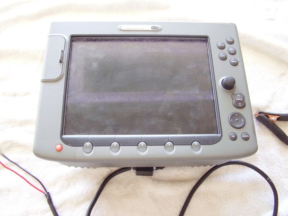 Raymarine E120 Classic Chartplotter & MFD Display; Works Great