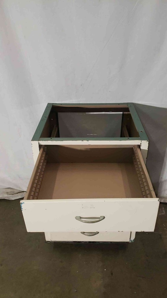 24x22x35 4 Drawer Casework(100550)