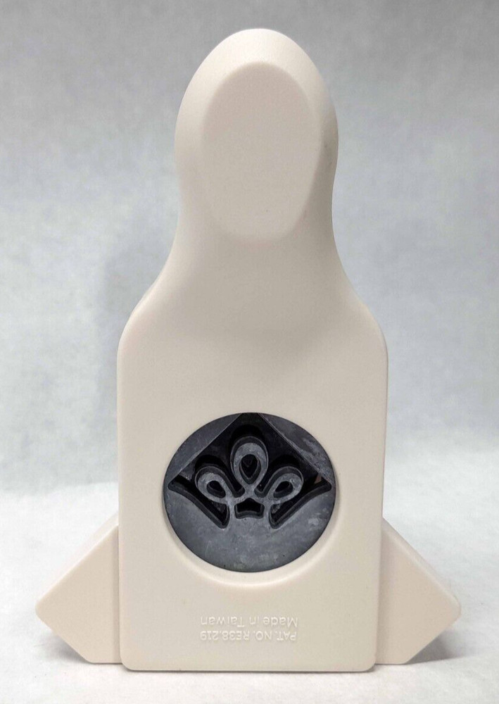 LOOP EDGE CORNER PUNCH - Martha Stewart