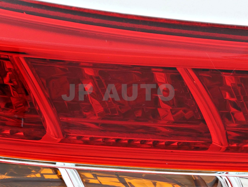 For 2013-2015 Toyota Avalon Tail Light Driver Side