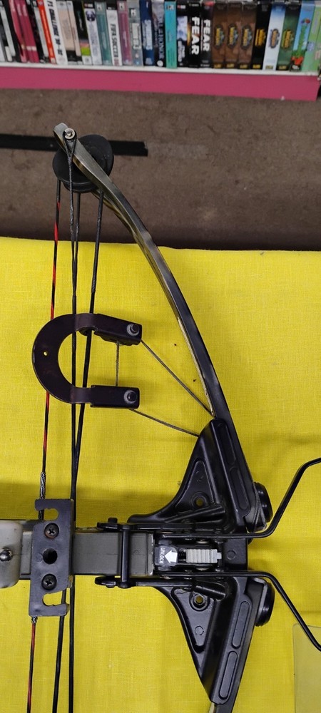 BARNETT REVOLUTION CROSSBOW