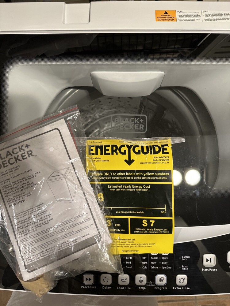 BLACK+DECKER Compact portable washer 1.7 Cu￼. Ft.