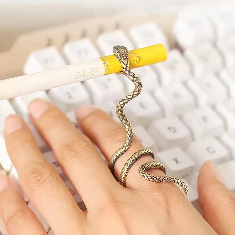 Vintage Cobra Cigarette Ring Holder, Smoking Accessory with Unique Design