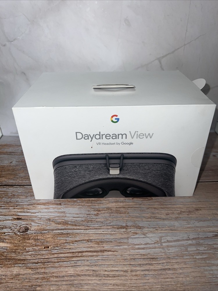Google Daydream View VR Headset - Slate New In Box!!