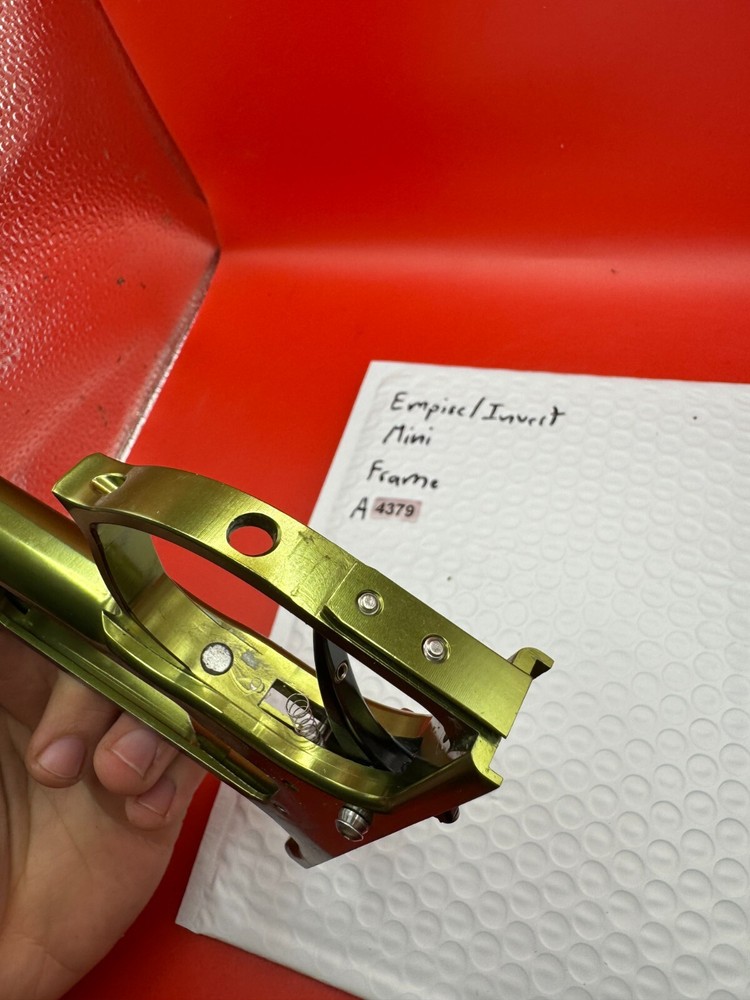 Empire/Invert Mini Frame