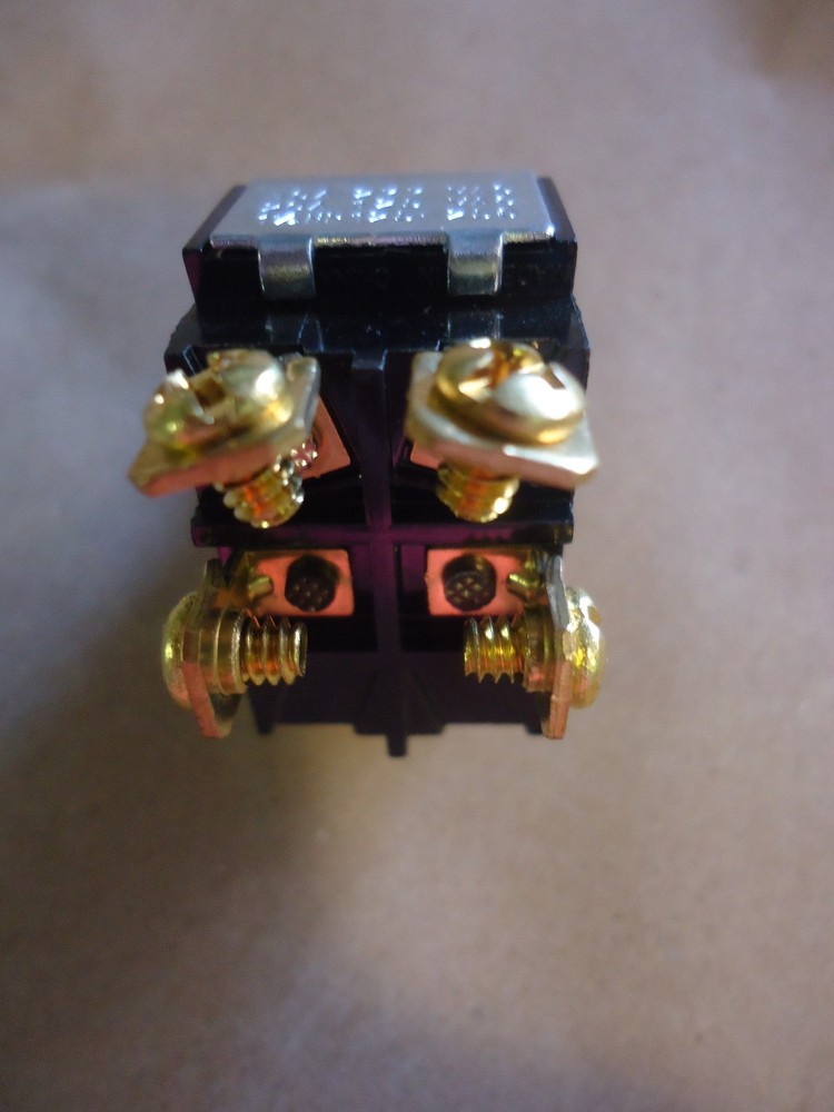 HOBART ON/OFF SWITCH WITH SCREWS