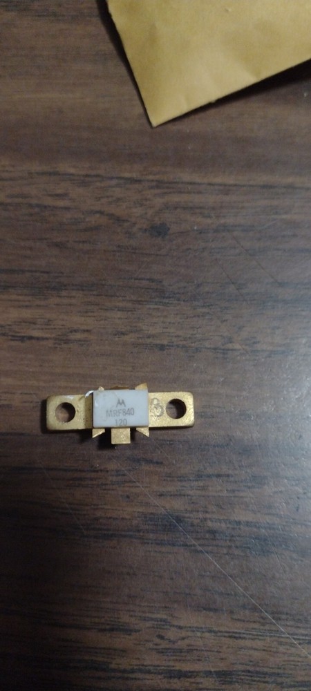 Motorola mrf 840 silicon rf power transistor