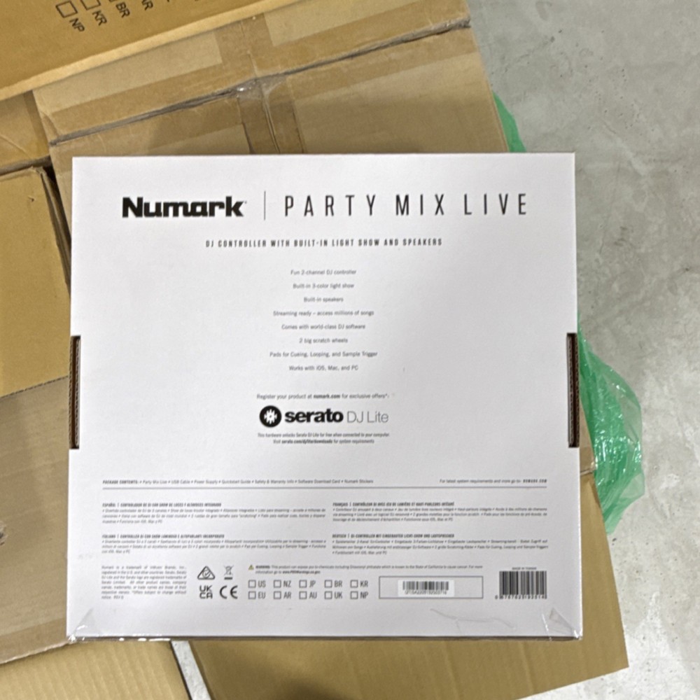 Numark Party Mix Live Double Deck Controller Built-in Speakers Light Show USB