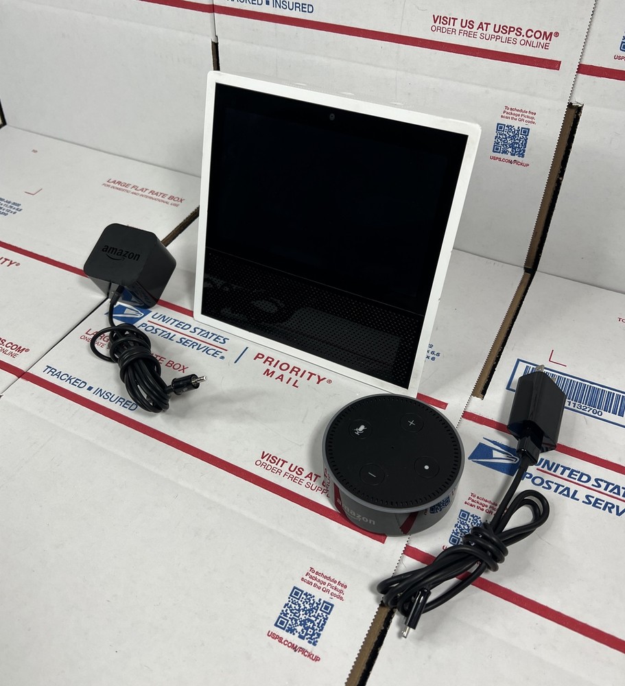 Amazon MW46WB Echo Show 1st Gen Smart Speaker Display + ECHO DOT - NEXT DAY SHIP